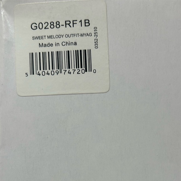 AMERICAN GIRL DOLL Sweet Melody Outfit - Picture 4 of 7